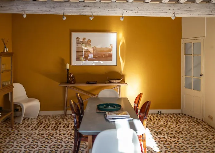 Gasthof Le Prieure Notre-dame Montfrin